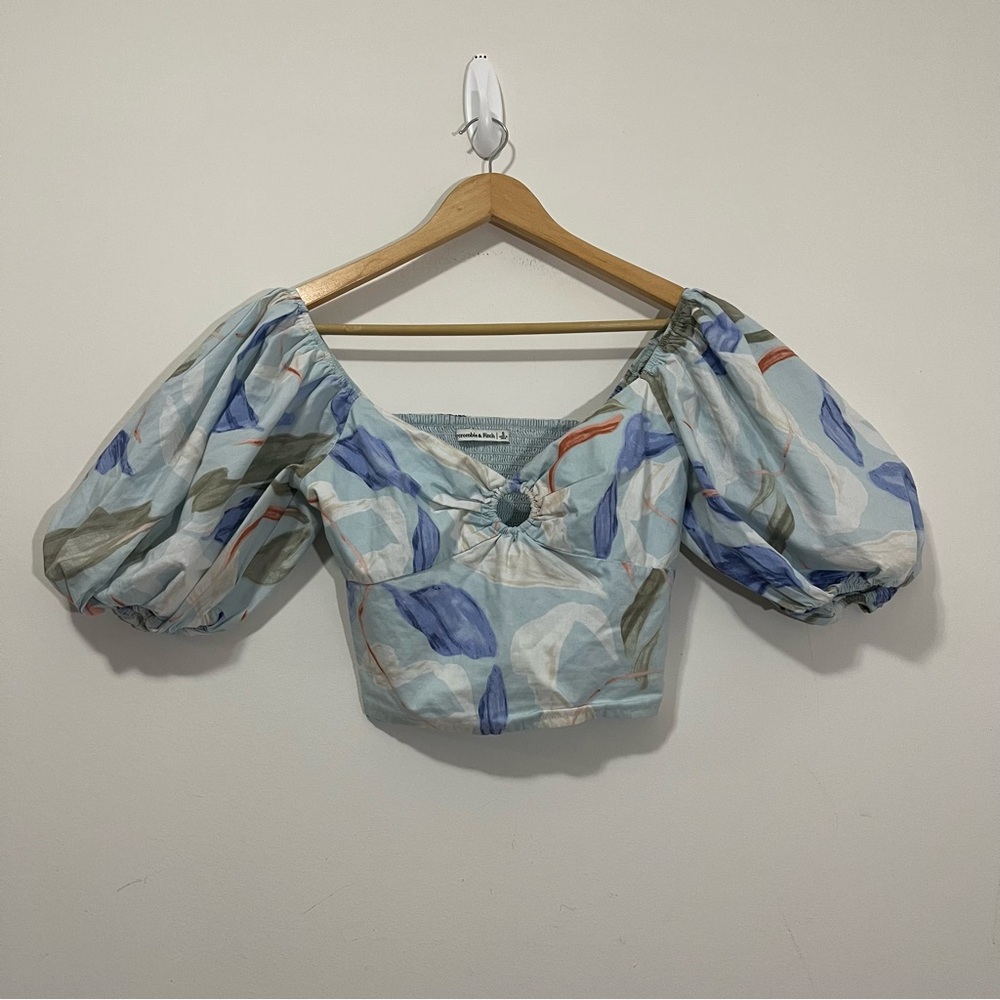 Abercrombie & Fitch Floral Puff Sleeve Ring Front Crop Top S Babydoll Coquette